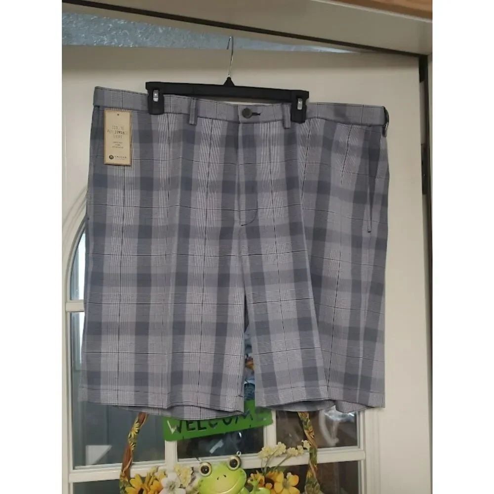 New Haggar Cool 18 Performance Navy Gray Plaid No Iron Wicking Shorts Men's 42